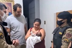 Policiais Militares salvam bebê de um mês engasgado em João Monlevade
